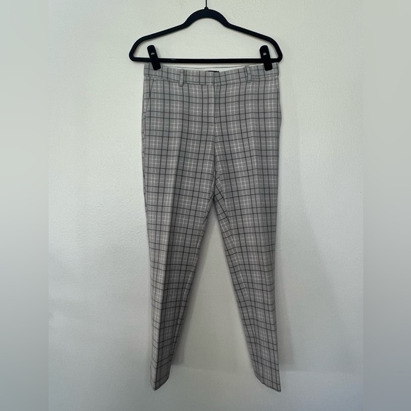 Ann Taylor The Everyday Ankle Pant in Plaid - Curvy Fit - Picture 2 of 6